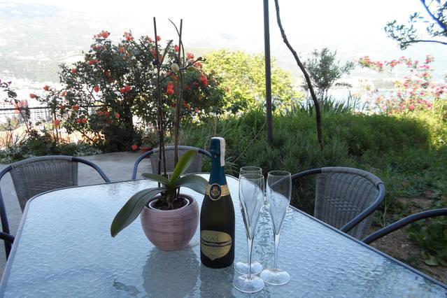 Guest House Budva Exterior photo